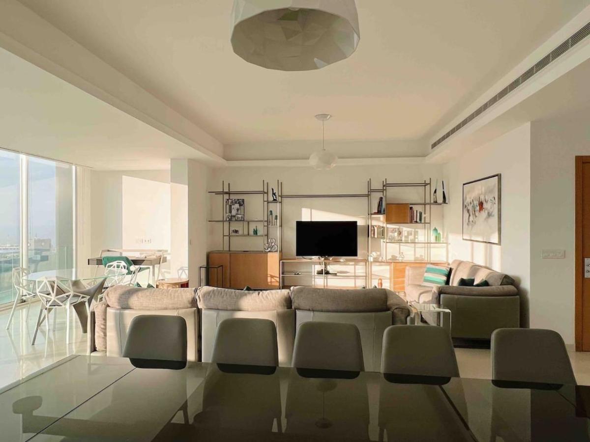 Gorgeous 3br Achrafieh Apartment